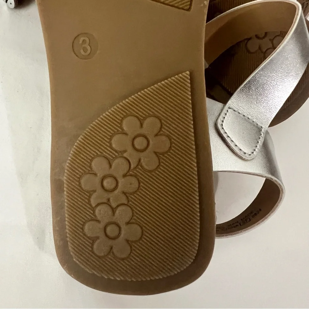 Rachel Silver and Tan Strap &‎ Buckle Slippers, Size 3, NWOT